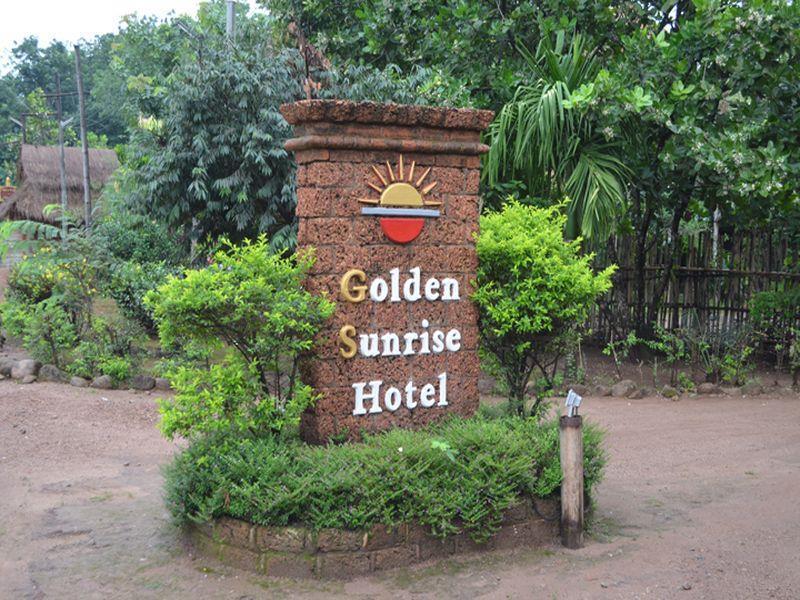 Hotel Golden Sunrise Kyaikto